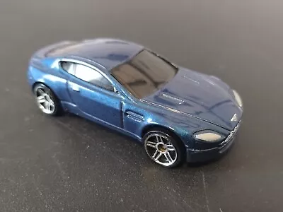 Hot Wheels Aston Martin V8 Vantage 2008 All Stars (Loose) • $8.87