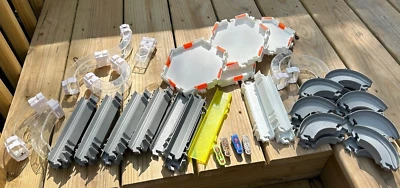 $38 • Buy Hexbug Habitat Huge  Lot W/ 4 Nano Bugs, Tracks, Platforms, & Tubes