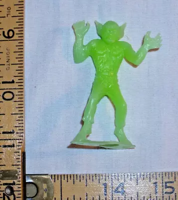 Mpc Fritos Mini Monster Harry Scarey Wolfman Monster Playset Figure In Glow • $19.99