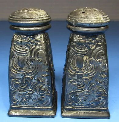 ~Vintage~ W. B. Mfg. Co. Silver Plated Salt & Pepper Shakers 2309 • $4.95