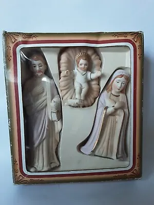 New - Christmas Nativity Set 3 Piece Porcelain Ornaments • £16.99