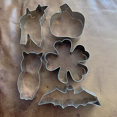 Vintage Metal Cookie Cutters Halloween Shamrock Lot Of 5 • $3