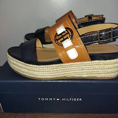 Tommy Hilfiger ◇ Women's Miaya Platform Sandals ◇ Size 8M ◇ New In Box ◇  • $40