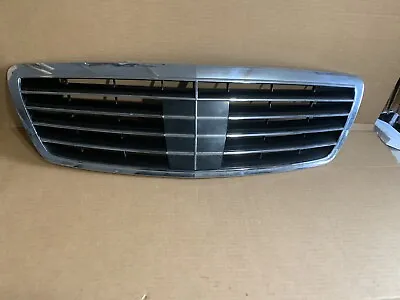 03-06 Mercedes W220 S600 S430 Hood Grille Adaptive  Grill  NO Distronic OEM • $179