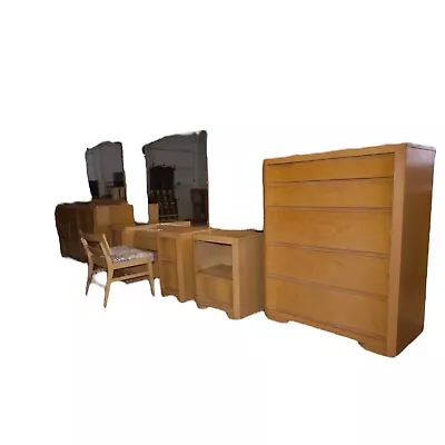 Mid Century Modern Basic Witz Co  Blonde Bedroom Furniture Set • $2750