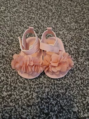 Baby Girl Sandals Pink With Flowers 3-6 Months • £4.50