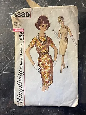 Vintage Simplicity Printed Patterns Size 16 • $12.95