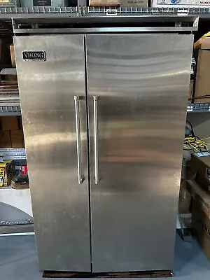 Viking 48  Refrigerator VCSB482-SS New Sealed Refrigeration System (As-Is) • $2500