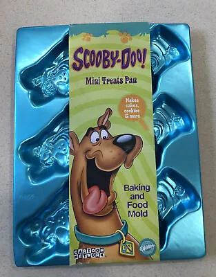 $18.74 • Buy Wilton Cake Pan/ Scooby-Doo Mini Treats Pan
