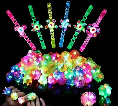 $24.99 • Buy 36 Light Up Rings LED Bracelets Party Favors For Kids Birthday Glow In The Dark 