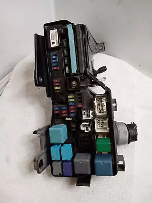 2007 Lexus ES350 Engine Fuse Box Relay Junction Block Panel 82720-33080 • $65