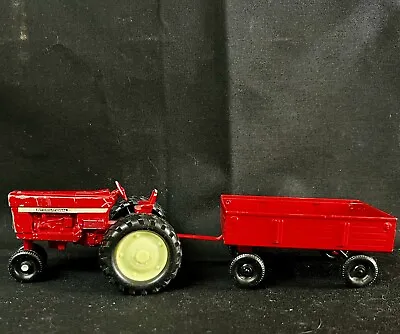 ERTL International Narrow Front Tractor With Wagon Set 1:43 Scale Diecast • $13.49