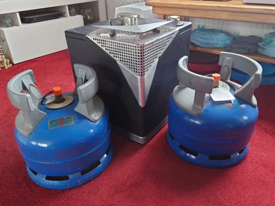 £50 • Buy Portable Calor Gas Fire With Two Full Bottles