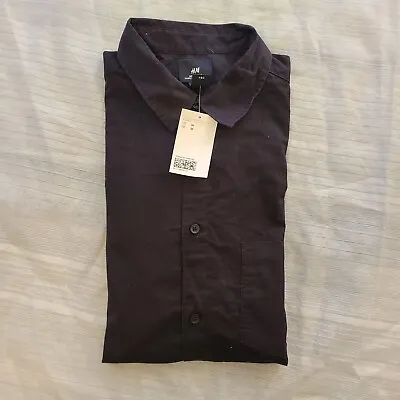 H&M Men’s Shirt Short Sleeve Button Front Size M Black Collared • $13.99