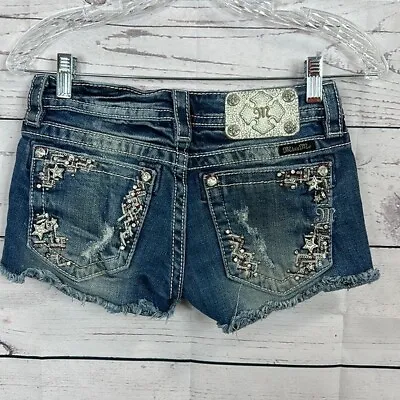 Miss Me Womens Shorts Size 25 Embroidered Embellished Sequin Stars Inseam 2 • $33.99