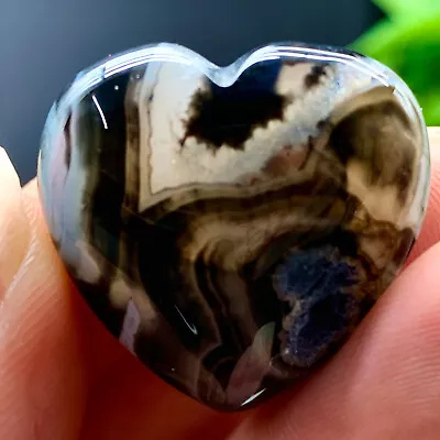 14g Natural Agate Amethyst Quartz Crystal Heart-shaped Mineral Sample • $0.99