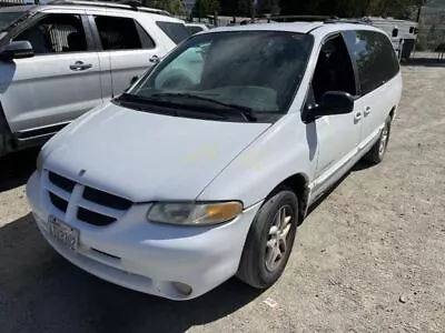 Driver Left Lower Control Arm Front Fits 96-00 CARAVAN 913788 • $50