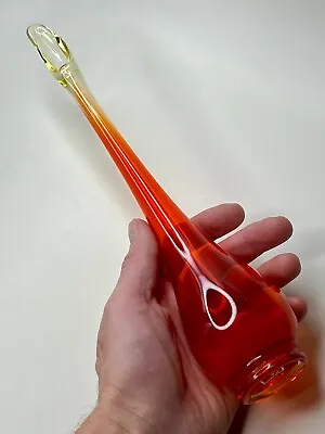 🔥 Vintage Viking Epic Mcm  11.7'' Swung Orange Glass Vase Persimmon Amberina • $69