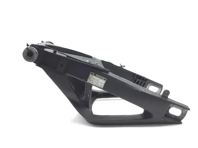 Swing Arm Swingarm 2005 Yamaha YZF R1 Raven 2858A X • $74.95