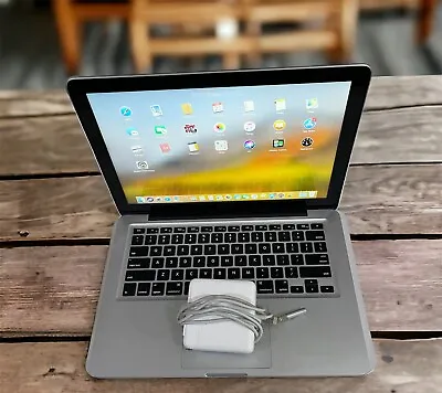 Apple Macbook Pro 13   I5 2.5 Ghz| UPGRADED 16GB RAM | 1 TB HD | MacOS Catalina • $279