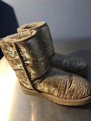 UGG Classic Short Sequined Boots U.S. Size 7/EU 38 • $32.99