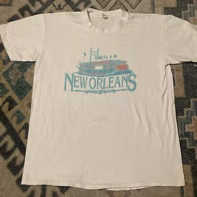 Vintage New Orleans T-Shirt Mens Large Paddle Riverboat White Velva Sheen Single • $24