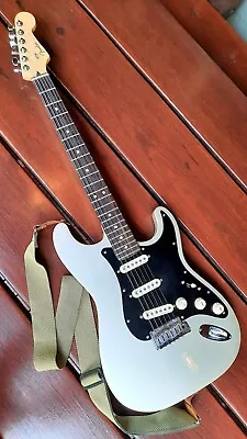Fender Electric Guitar Japan Modern Stratocaster Rosewood Fingerboard • $1999
