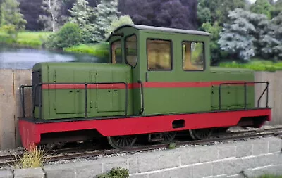 0-16.5 Narrow Gauge Locotracteur • £80