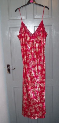 £0.99 • Buy SILKY SLIP NEGLIGEE CHEMISE SIZE 14 Ladies Womens Red Secrets Glossy Satin