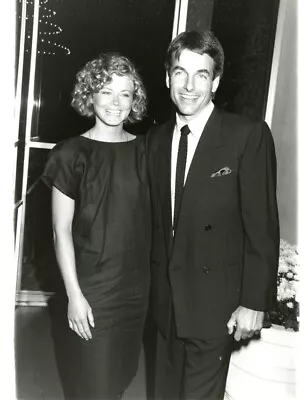 Sheree J Wilson Mark Harmon 7x9 Original Photo #V1514 • $6.29