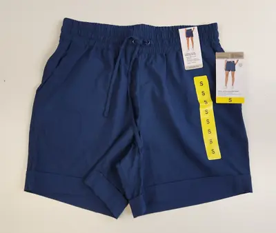 MONDETTA Women's Moonlit Ocean Blue Walking Shorts Size Small S Pockets NWT • $16.95