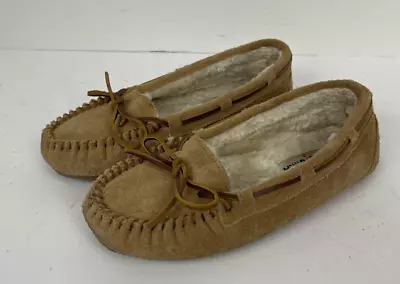 Minnetonka Womens 7 Suede Tan Slip On Moccasins Pre Owned 4036 • $12.99