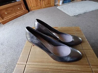 Ladies Marks & Spencer Heeled Court Shoes Pewter Silver Size UK 6.5 New Boxed • £4