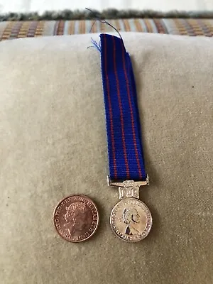 Royal Household Long & Faithful Service Medal • £35
