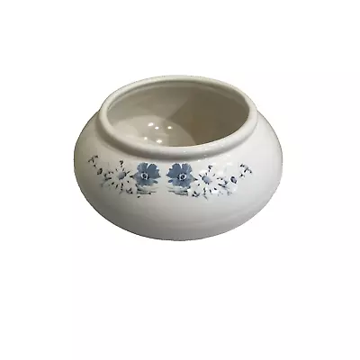 Royal HAEGER Floral White Vase Ceramic Made In USA Vintage • $29.95