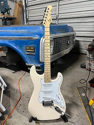 G&L Tribute Series Legacy Electric Guitar Cream Gloss Finish • $415