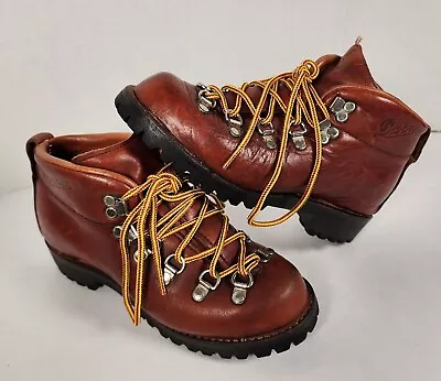 Vintage Danner 46490 Mountaineer/Hiking Boots Size 5B Womens • $59.95