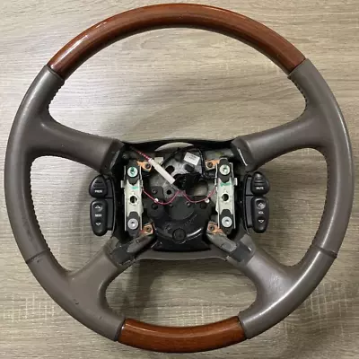 1999-2002 Cadillac Escalade Brown Steering Wheel Woodgrain Radio Control Buttons • $136