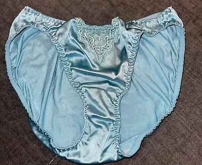 VTG Maidenform Chantilly  Satin   Panties SZ L • $22.50