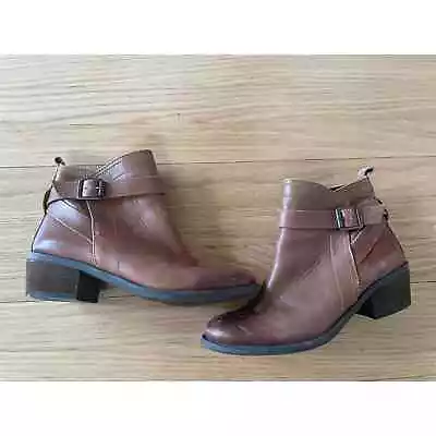 Vince Camuto Beamer Ankle Boots • $25