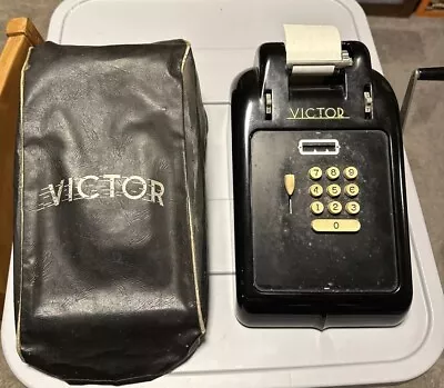 Vintage Victor Adding Machine Model 760 With Cover • $49.99