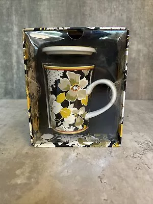 Vera Bradley Dogwood Mug With Lid Tea Coffee 8 Oz • $20