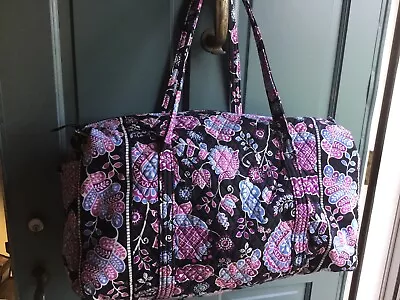 Retired Vera Bradley Extra Large Duffle Tote Excellent Used Condition • $36.95