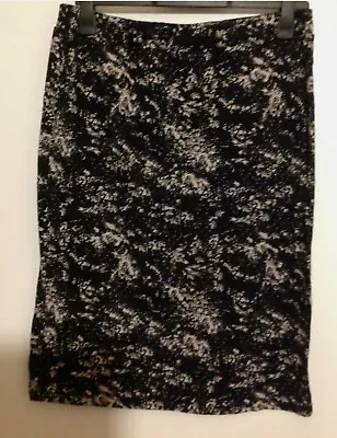 Stretch Midi Skirt Black & White Galaxy Print Size L BNWT  • £10.30