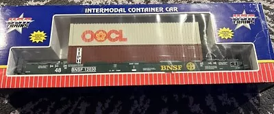 USA TRAINS G Scale BNSF      Intermodal Car        R17123         #12030 • $149