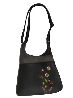 ESPE  Gardenia Messenger Handbag - Black • $45.69