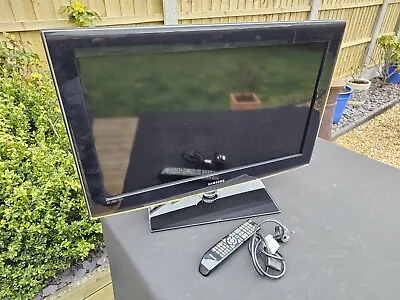 Samsung LE32B550A5W LCD TV • £35