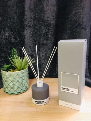 £39.99 • Buy Reed Diffuser Pantone Colour Large 200ML Home Fragrance NEW FREE NEXT DAY P&P