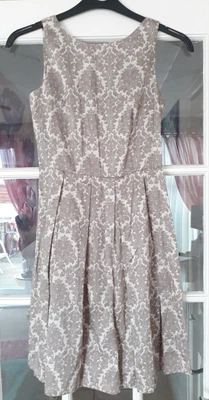 £14.99 • Buy Ladies Dorothy Perkins Beige Grey Floral Pleated Skater Dress Size 6, Holiday 