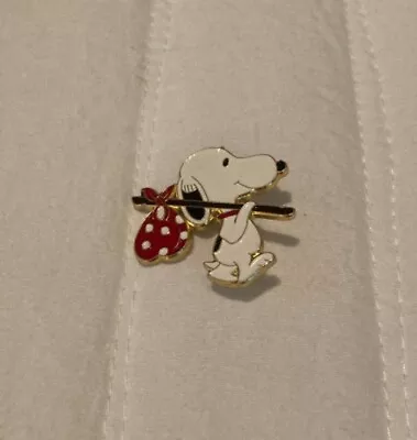 Peanuts Vintage 1970's Snoopy Hobo Enamel Pin  • $18